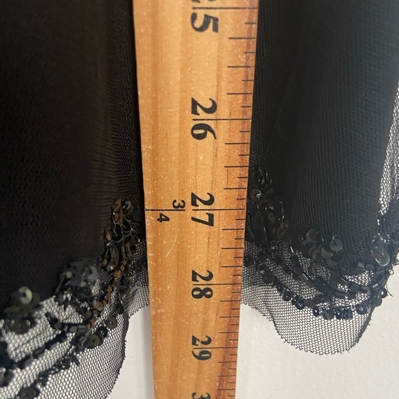 Torrid Mesh Sequin Trim Short Sleeves Top Size 1X Black V-Neck Party Cocktail - Picture 9 of 11